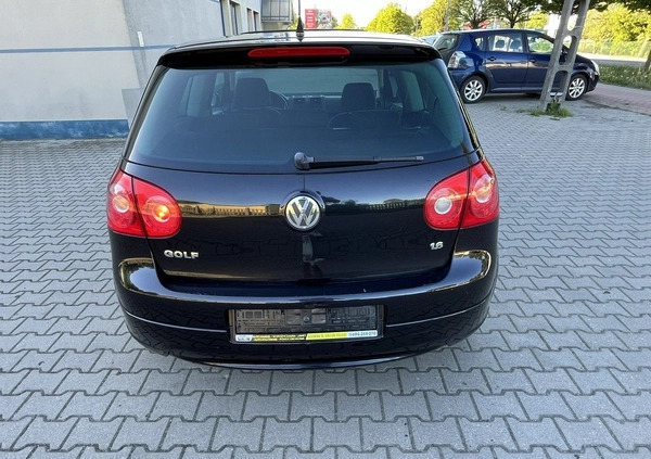 Volkswagen Golf cena 10900 przebieg: 259000, rok produkcji 2007 z Margonin małe 277